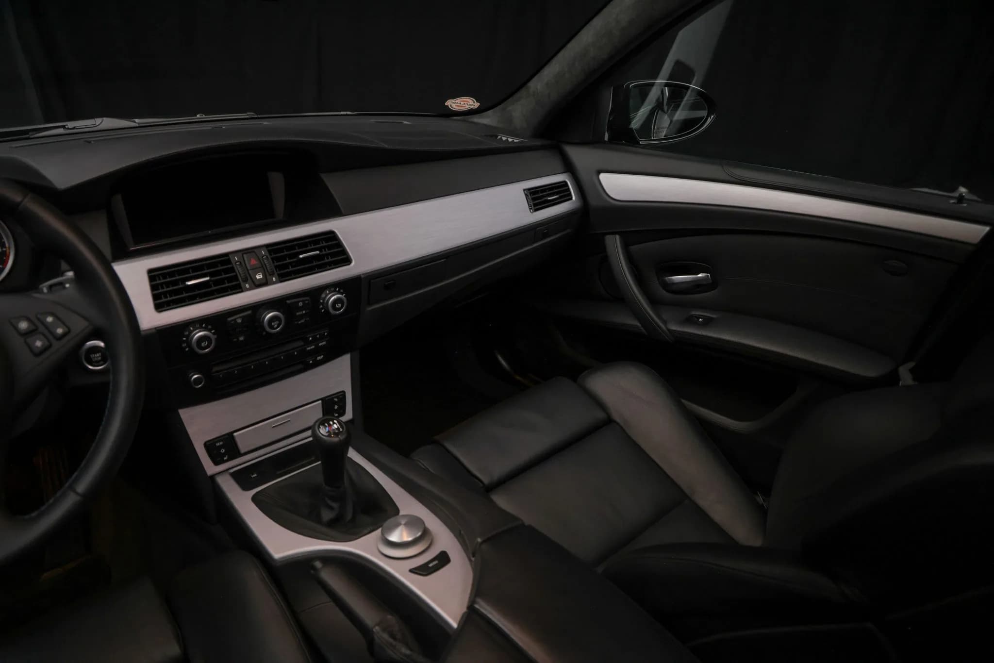 2008 BMW M5 Sedan — Interior 42