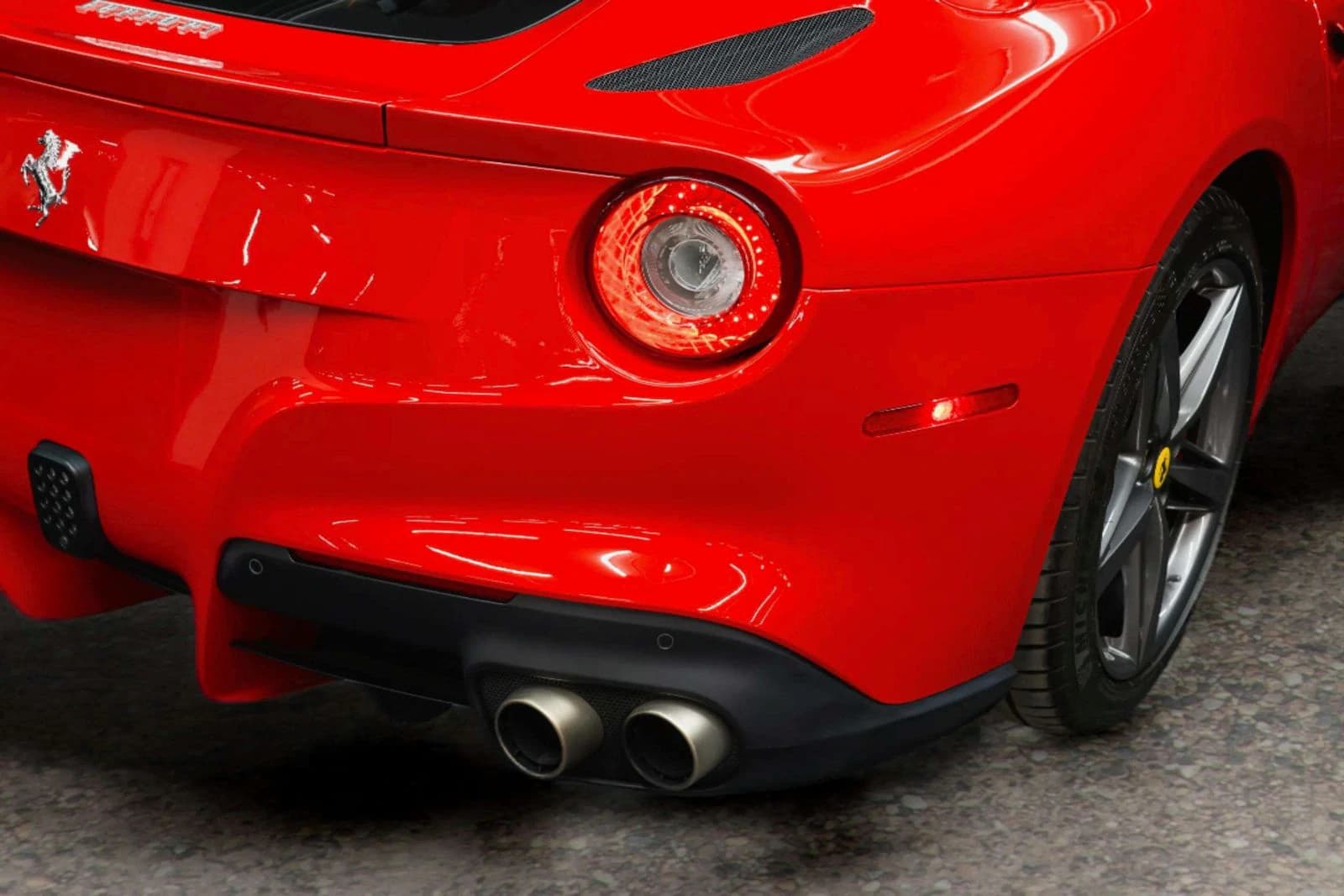 2015 Ferrari F12berlinetta — Exterior 8