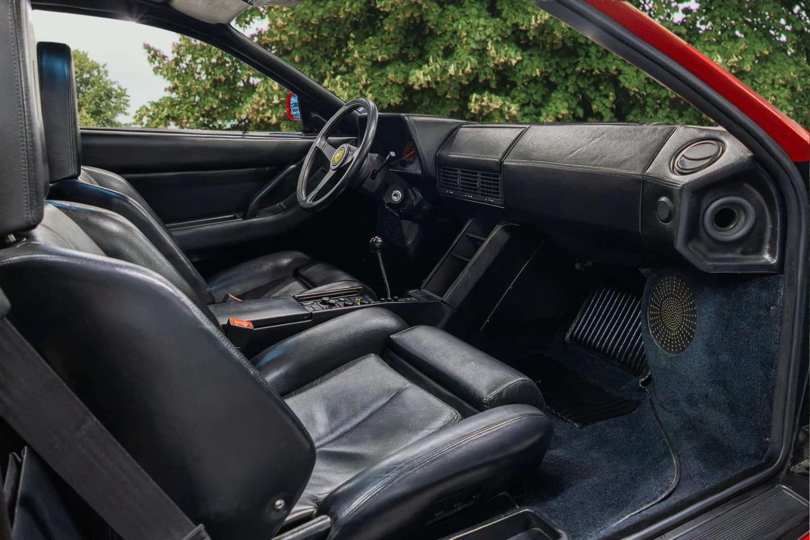 1986 Ferrari Testarossa — Interior 1