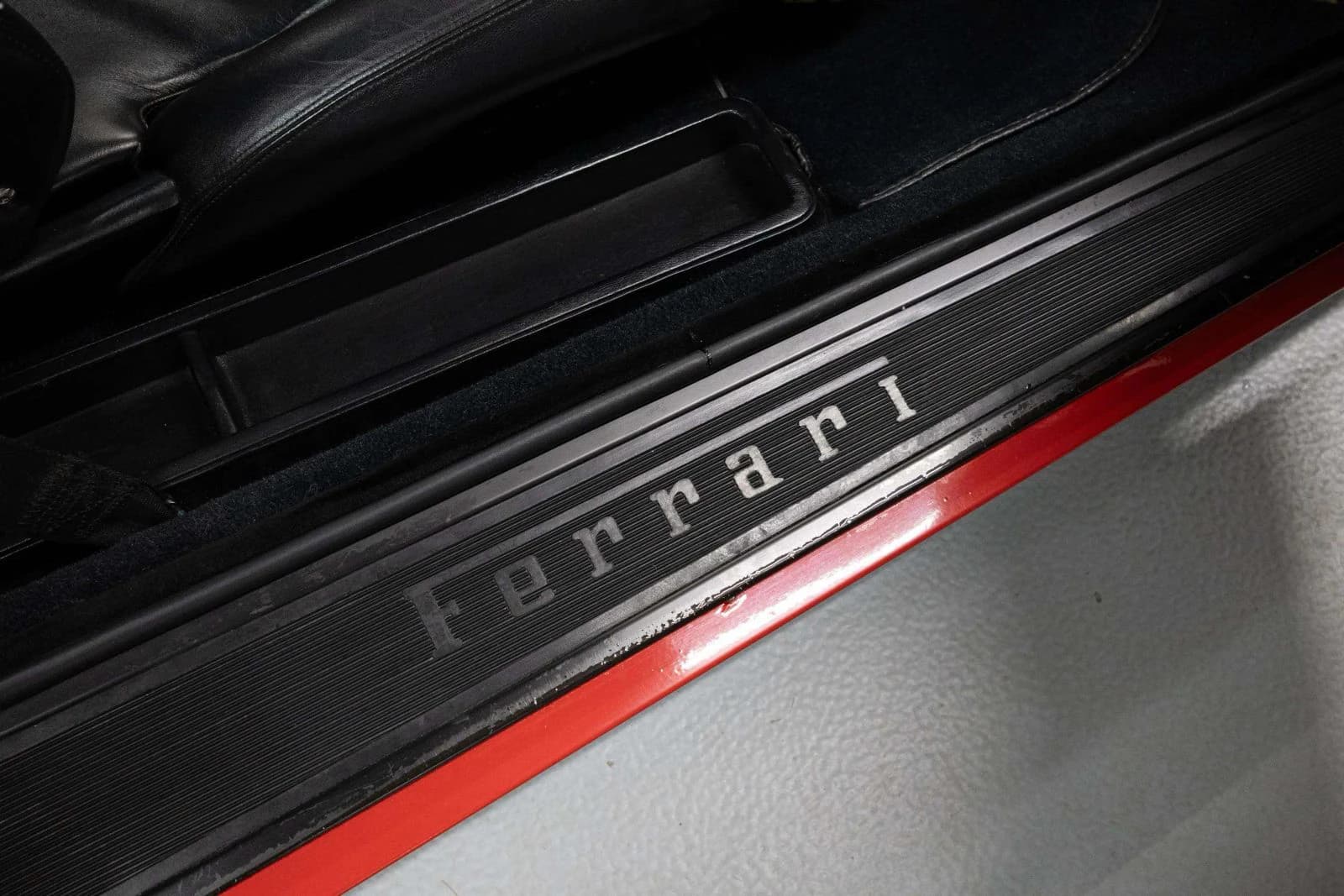 1986 Ferrari Testarossa — Interior 3