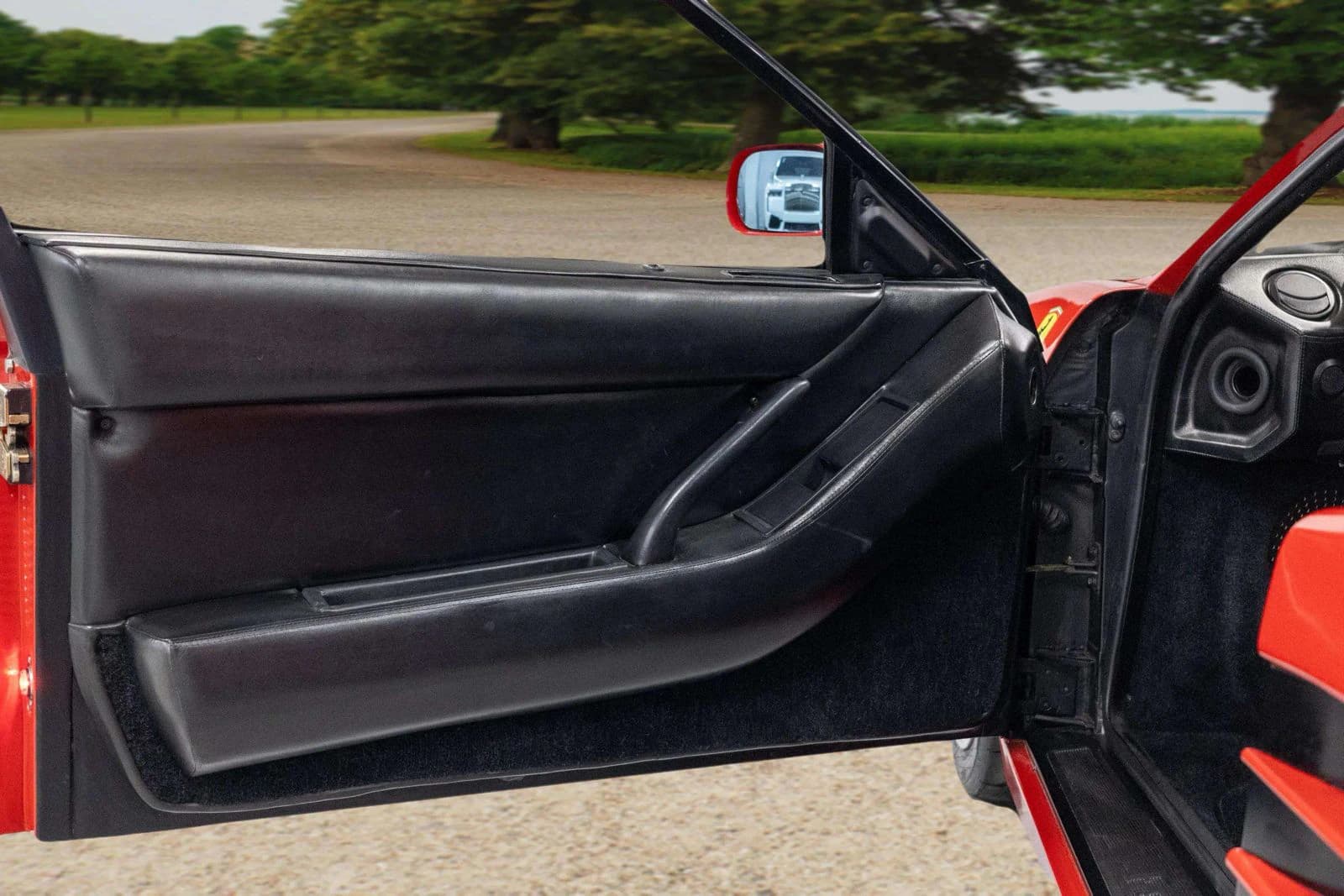 1986 Ferrari Testarossa — Interior 5