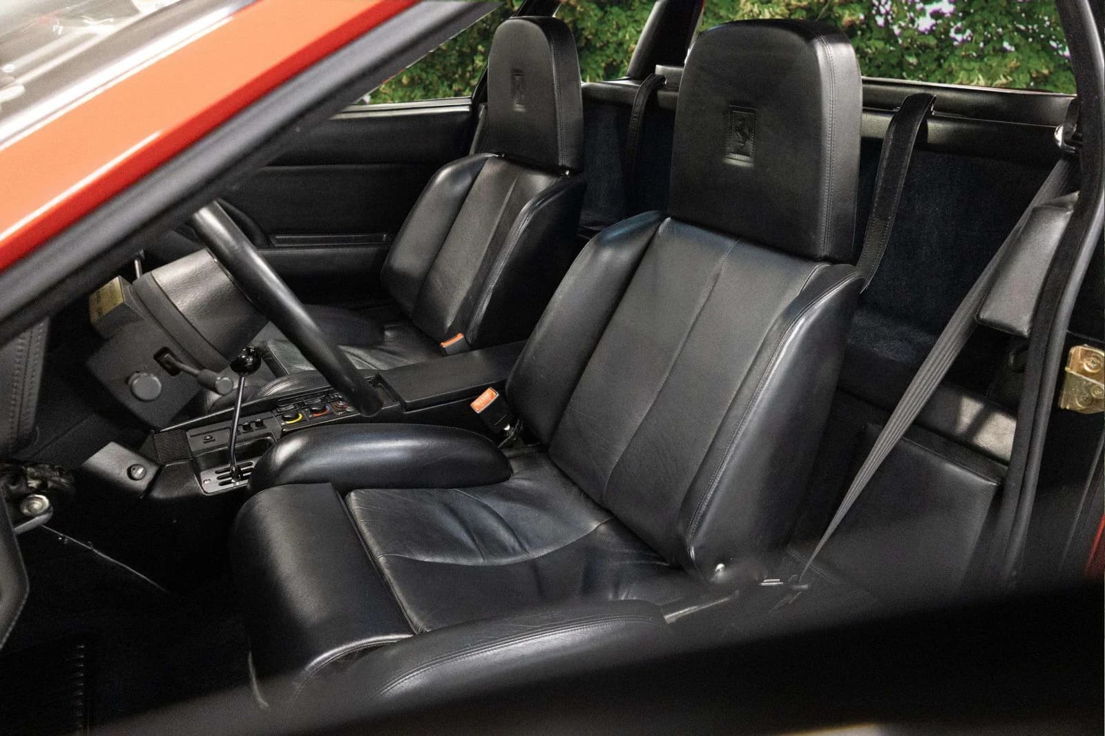 1986 Ferrari Testarossa — Interior 7