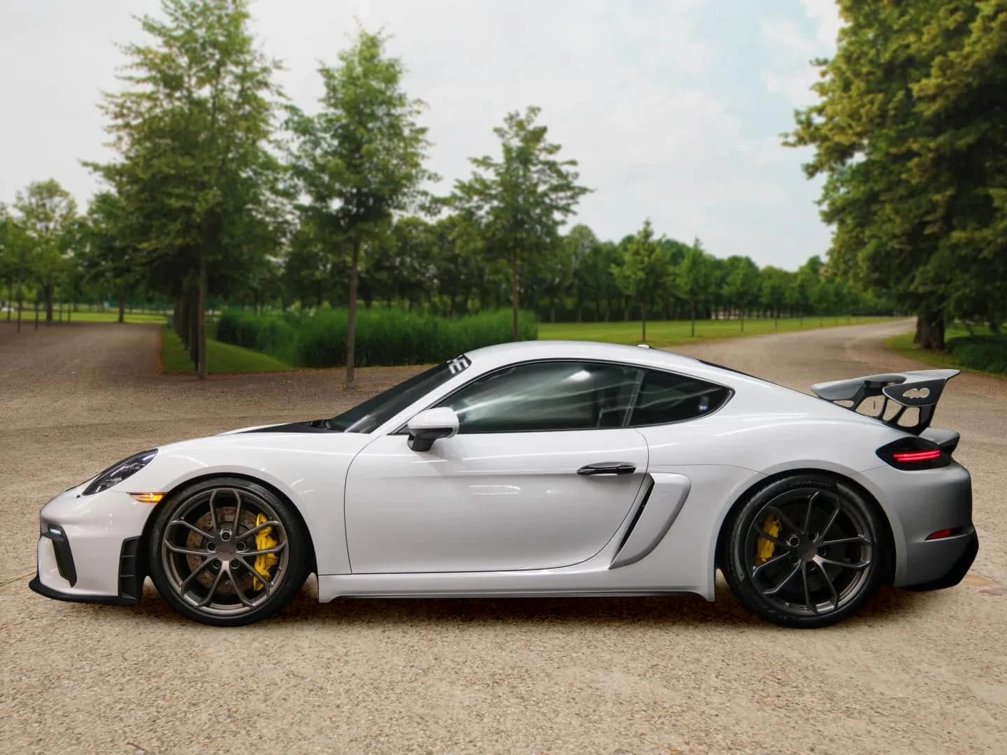 2021 Porsche 718 Cayman GT4 — Highlights 2
