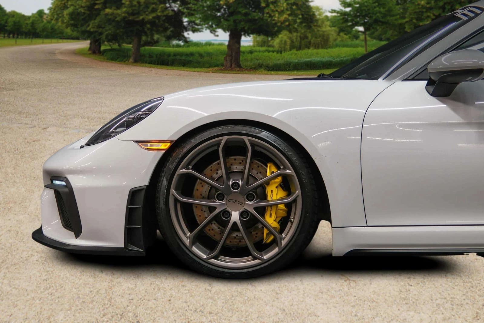 2021 Porsche 718 Cayman GT4 — Exterior 5