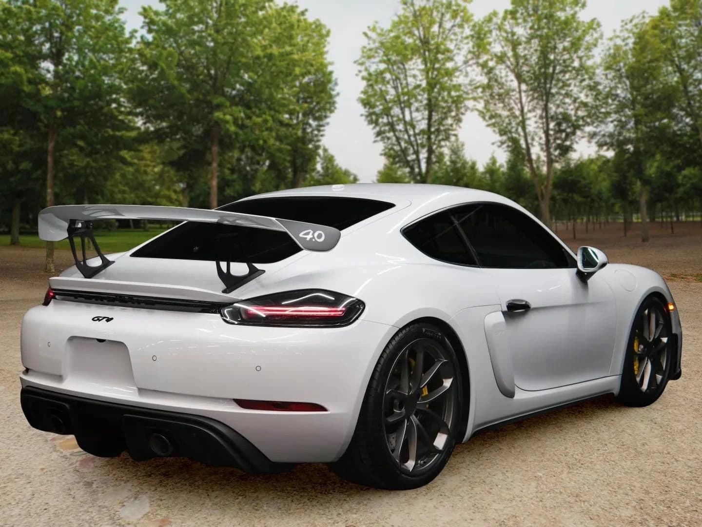 2021 Porsche 718 Cayman GT4 — Highlights 4