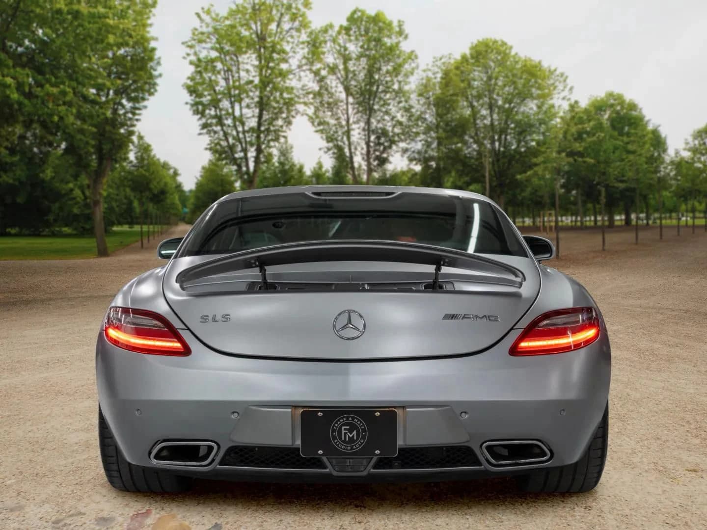 2011 Mercedes-Benz SLS AMG — Exterior 4