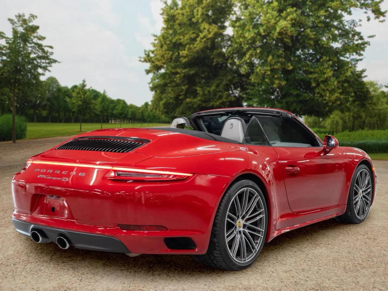2017 Porsche 911 Carrera 4S Cabriolet — Highlights 4