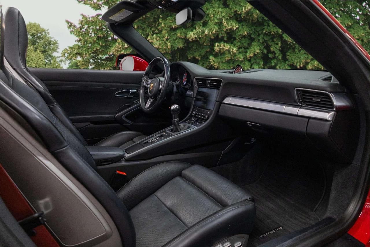2017 Porsche 911 Carrera 4S Cabriolet — Interior 1