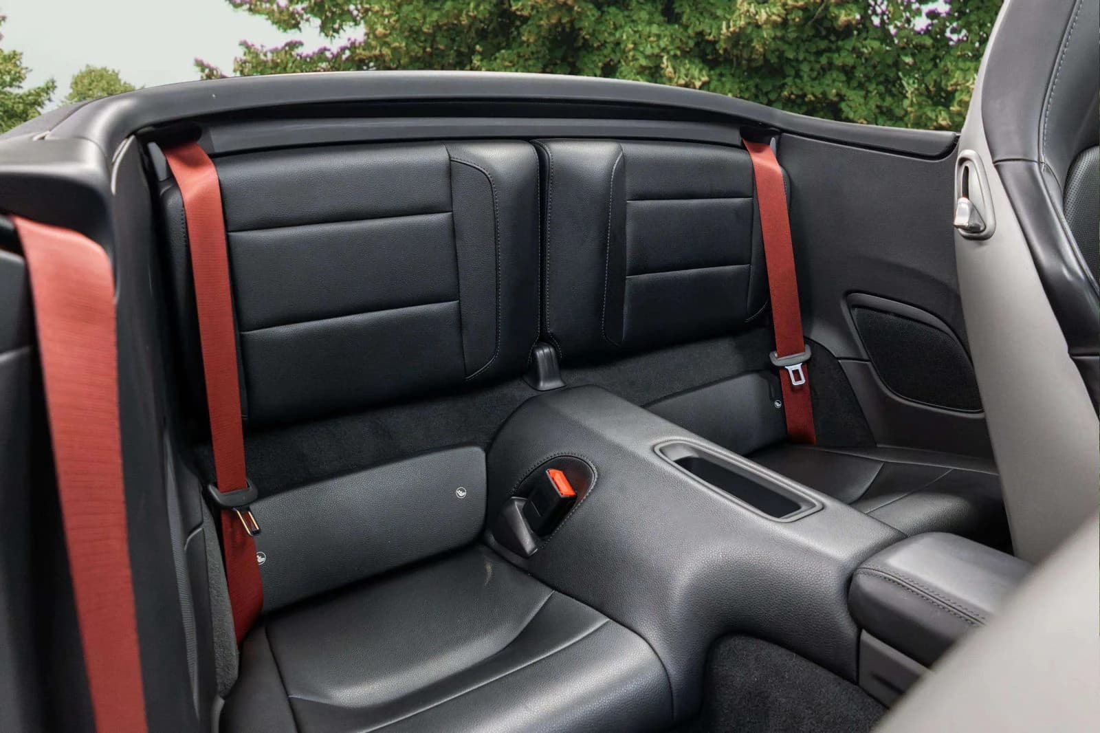 2017 Porsche 911 Carrera 4S Cabriolet — Interior 5