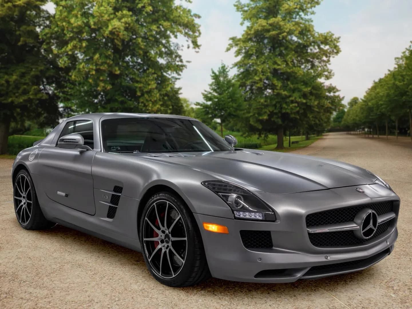 2011 Mercedes-Benz SLS AMG — Exterior 7