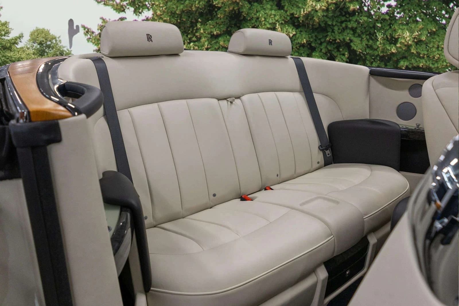 2013 Rolls-Royce Phantom Drophead Coupé — Intérieur 13