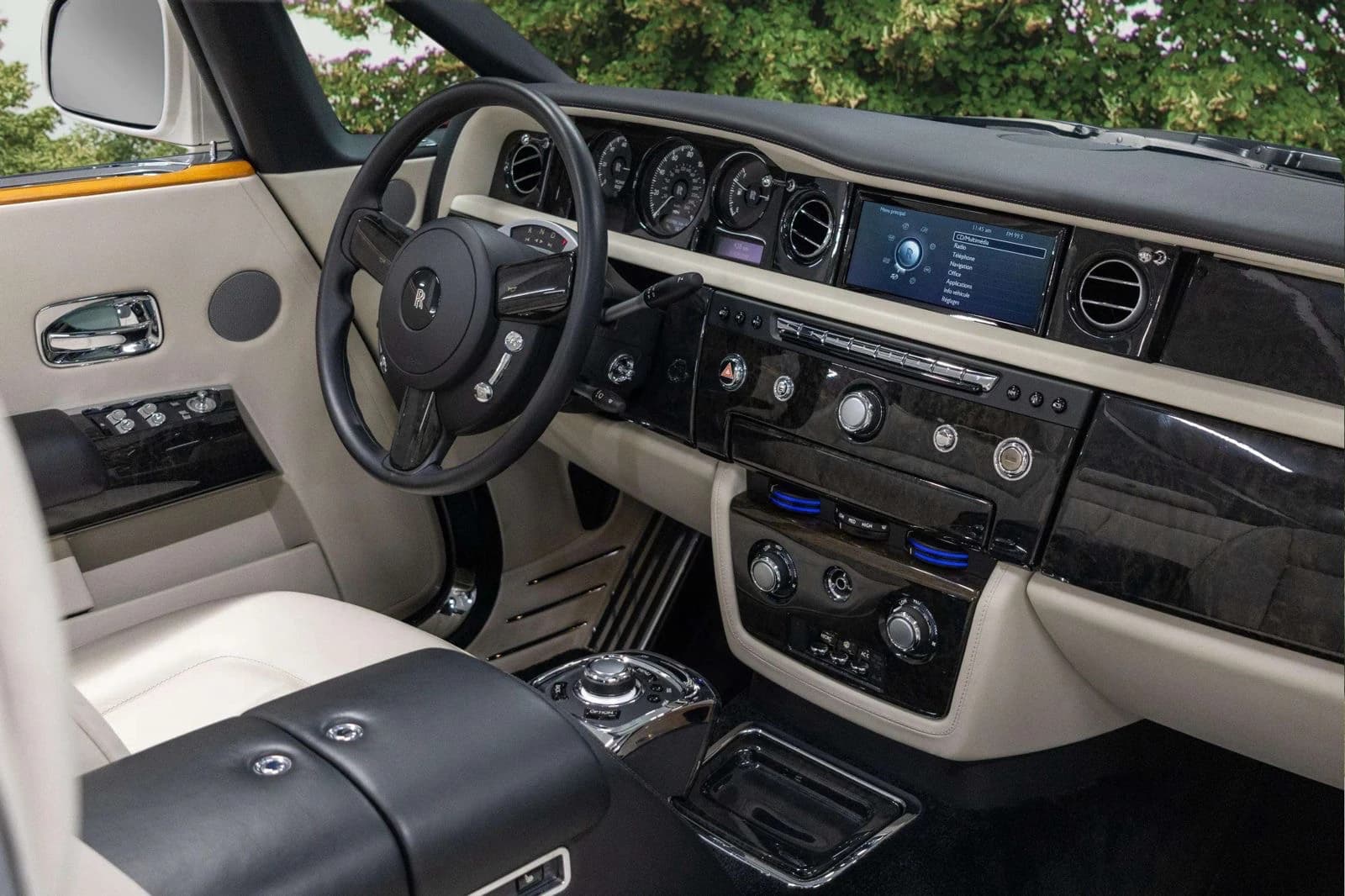 2013 Rolls-Royce Phantom Drophead Coupé — Intérieur 14